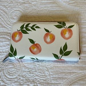 thirty-one wallet in “Peaches”